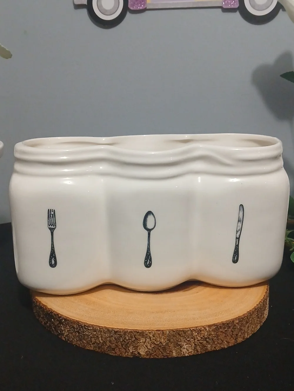 Ceramic Utensil Holder in White with Cutlery Design NWT